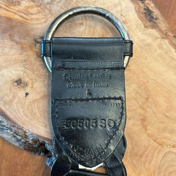 Black Leather Open Weave Adjustable Belt - Picture 4 of 8